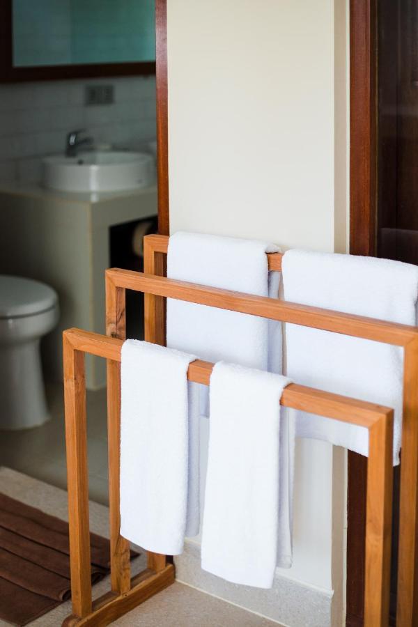 Donguri House Bali Bed & Breakfast Jimbaran  Exterior photo